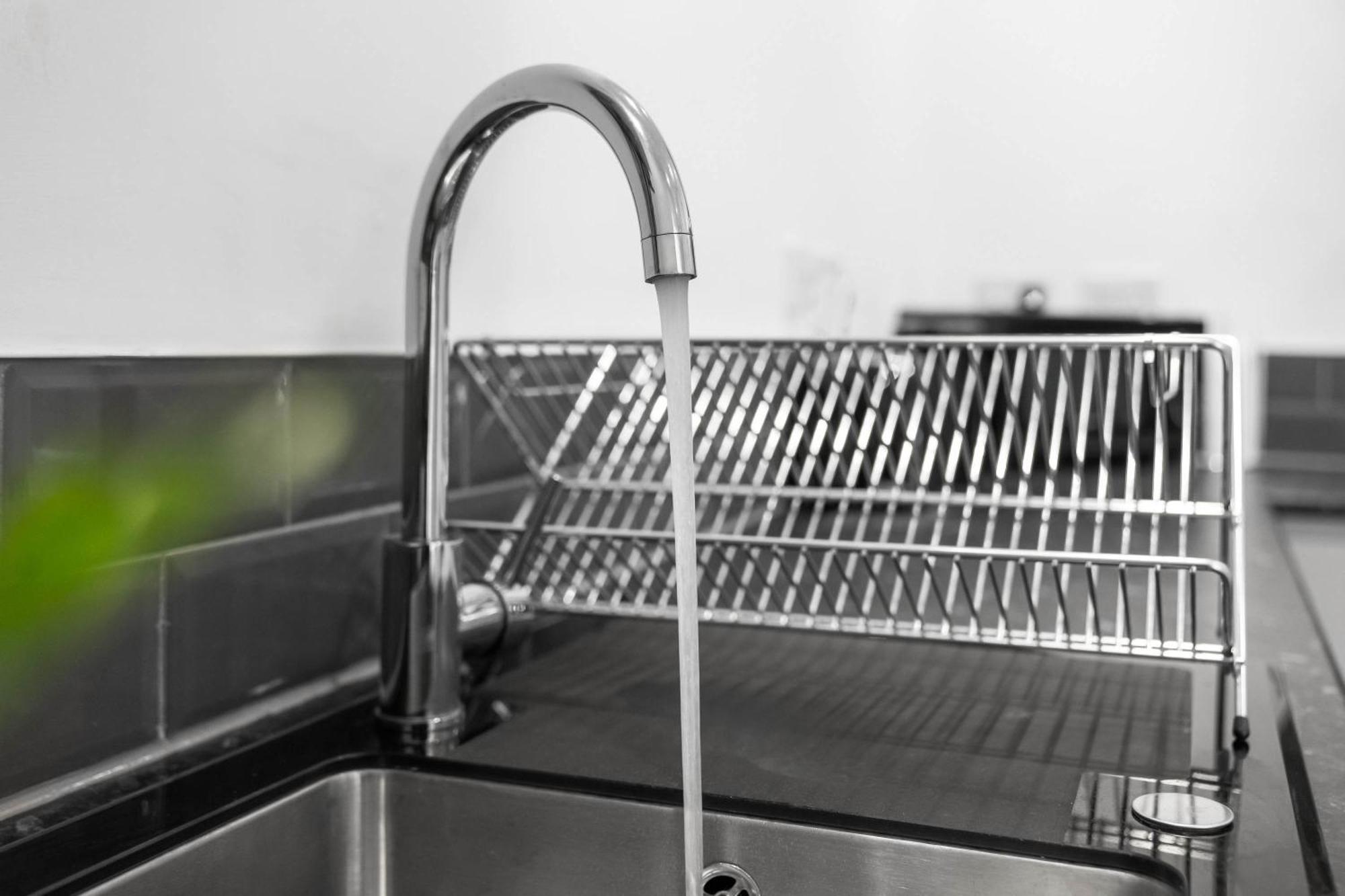 Stylish Apartment - Free Wifi & Netflix - On Street Parking - Double Bed - 49Ag Rowley Regis Экстерьер фото